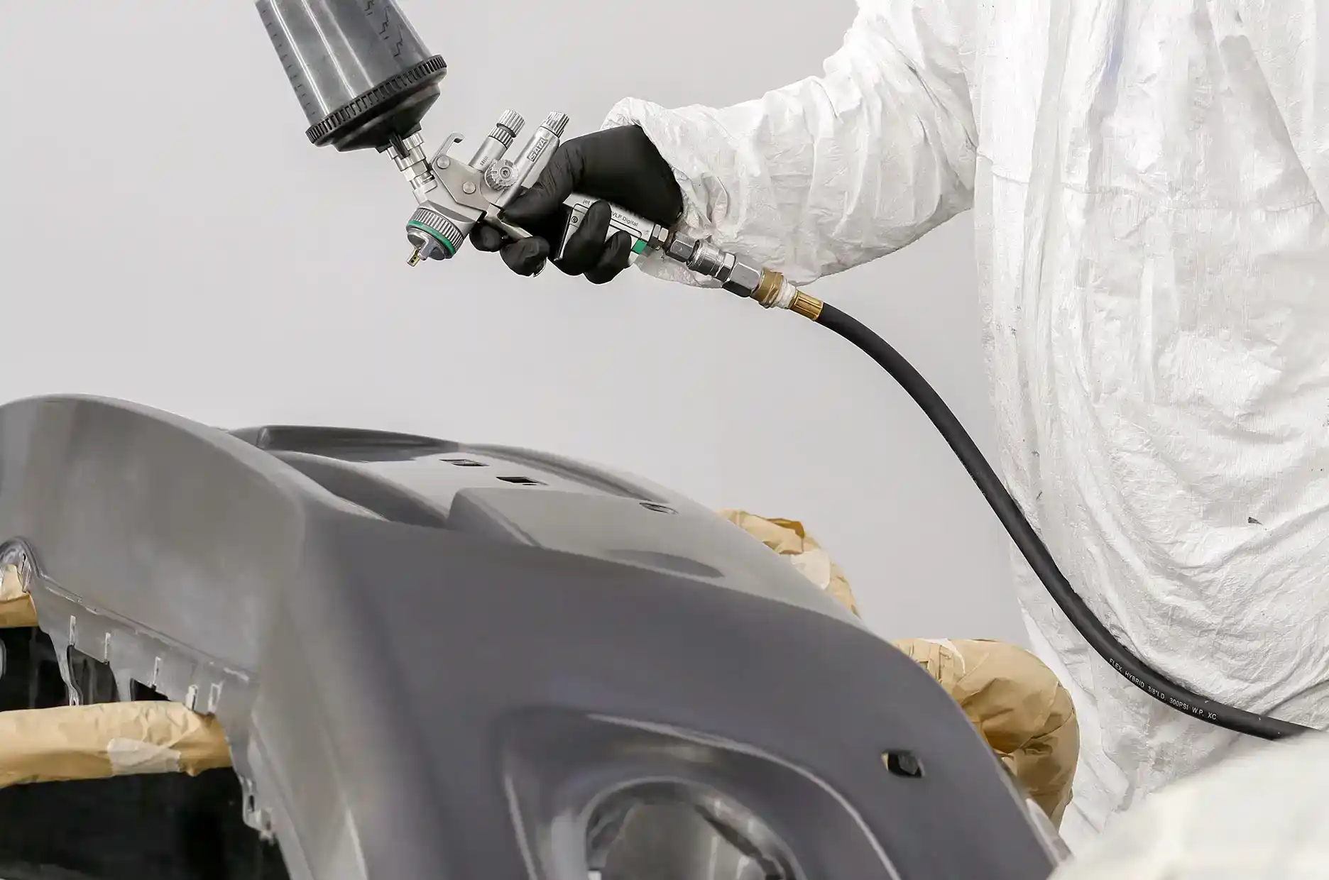 Panel painting and full body car repaint comparison at Colomoto Lucknow


            