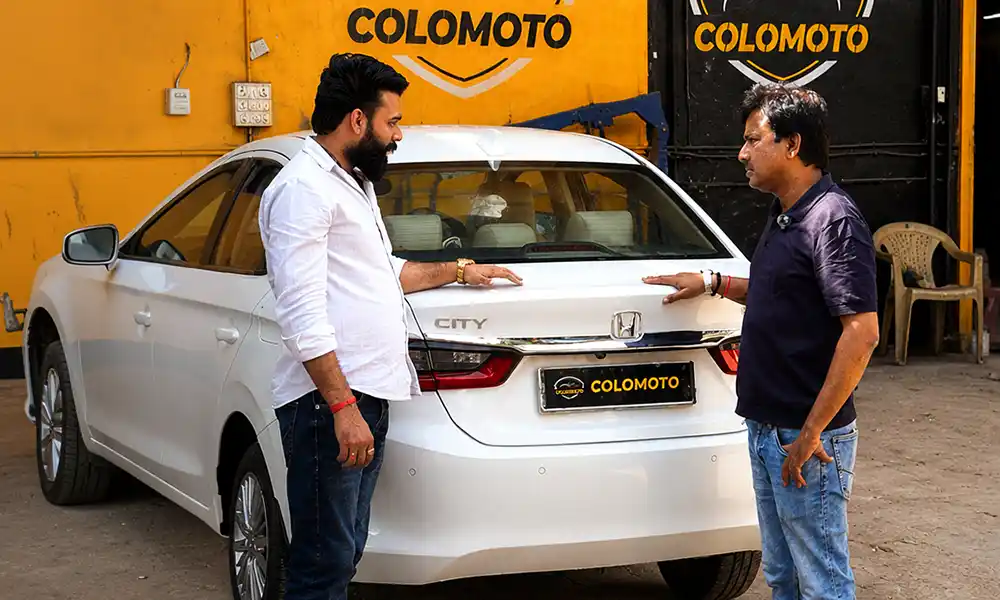 Customer running the 10 minute field test at Colomoto Lucknow