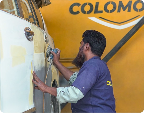 Colomoto Custom Paint Bay